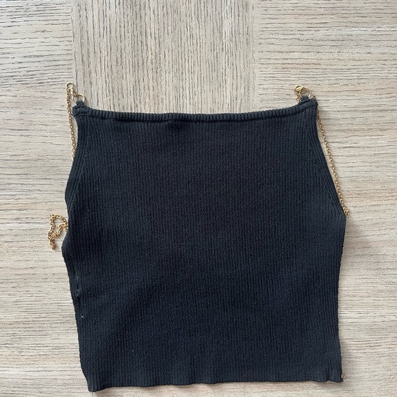 Super down Penelope Chain Black Top in Black - Picture 5 of 5